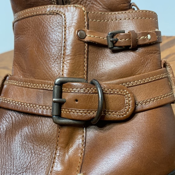 SOFFT Wyoming ankle bootie - Picture 14 of 16